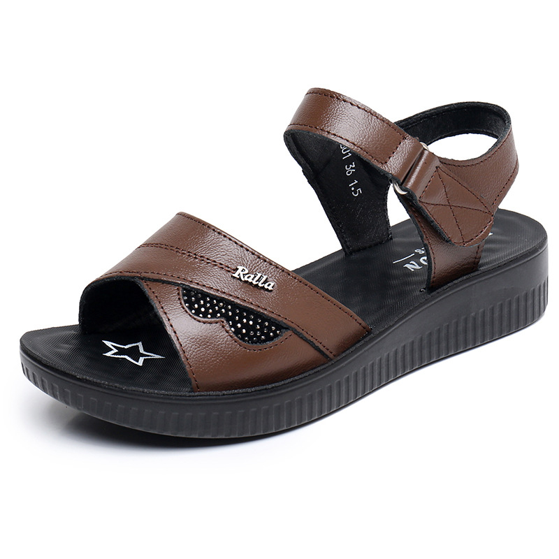 黒革のTストラップピープトゥサンダル、チャンキーヒールと調節 - Formal Women Daily Wear Sandals のレビューと価格
