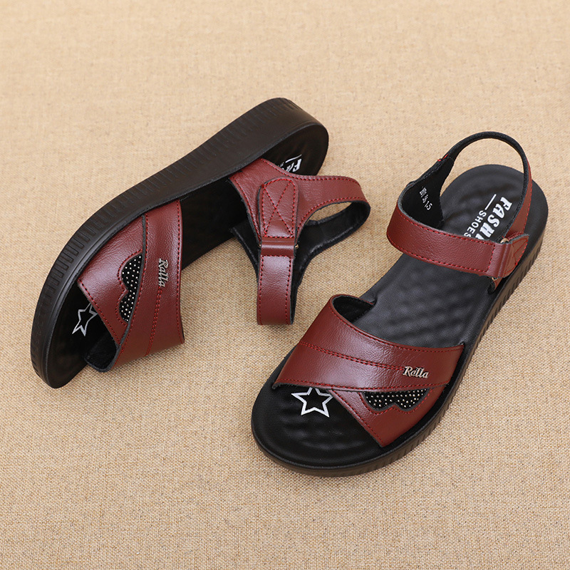黒革のTストラップピープトゥサンダル、チャンキーヒールと調節 - Formal Women Daily Wear Sandals のレビューと価格