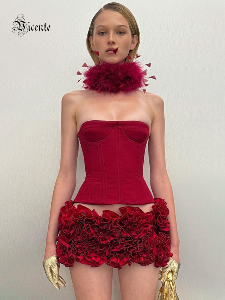VCクリスマスストラップレスドレス、赤い構造化トップ、花柄の - Shift Dress Sleeveless のレビューと価格